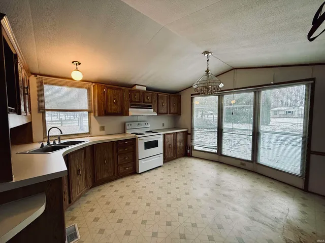 $140,000 | 6798 East Rest A While Lane, Monticello, IN 47960