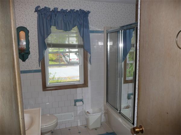 35 Temi Road Bellingham, MA 02019 - Photo 9 of 10 Gallery Image 9