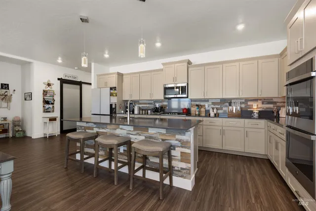 $649,000 | 14384 Fractus Drive, Caldwell, ID 83607