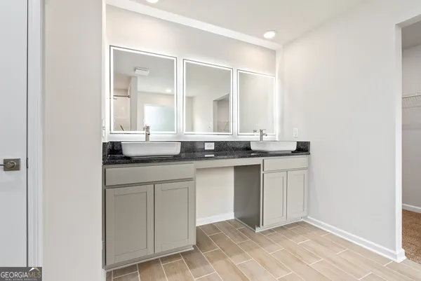 $342,990 | 106 Shenandoah Lane, Unit 26E, LaGrange, GA 30241