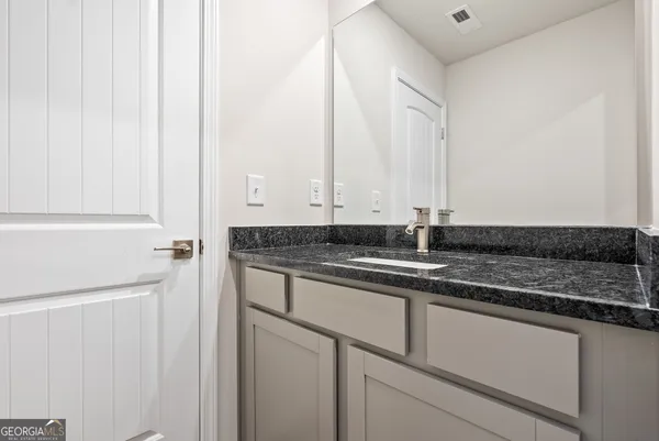 $337,990 | 106 Shenandoah Lane, Unit 26E, LaGrange, GA 30241
