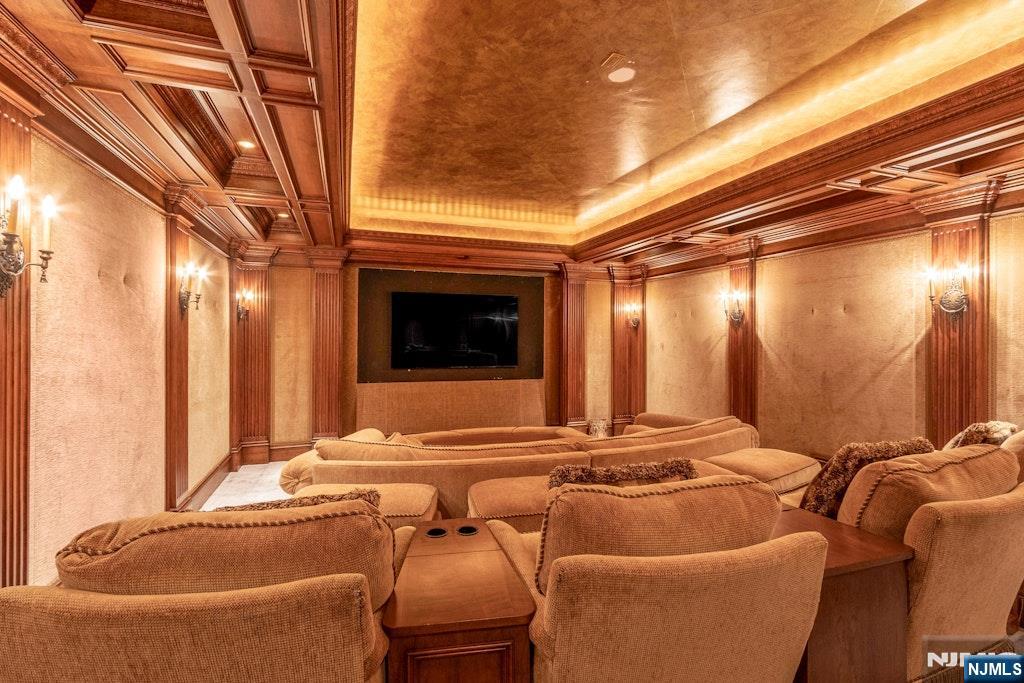 38 Rio Vista Drive Alpine, NJ 07620 - Photo 26 of 34