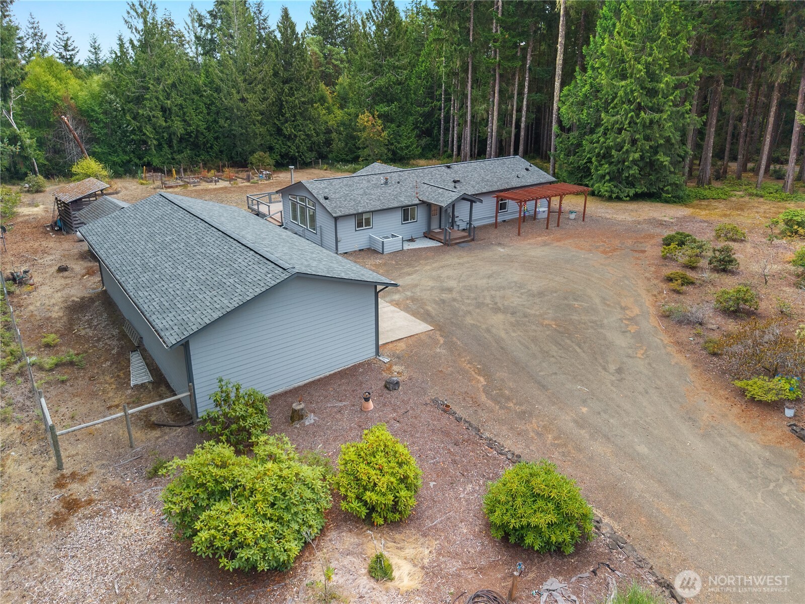370 East Strong Road Shelton, WA 98584 - Photo 3 of 40 Gallery Image 3