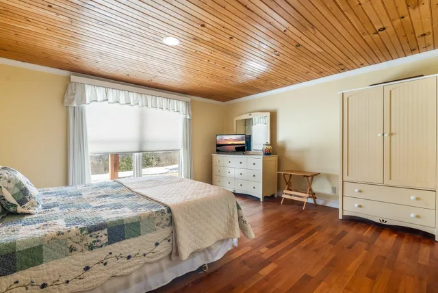 $639,000 | 528 West Road, Belgrade, ME 04917