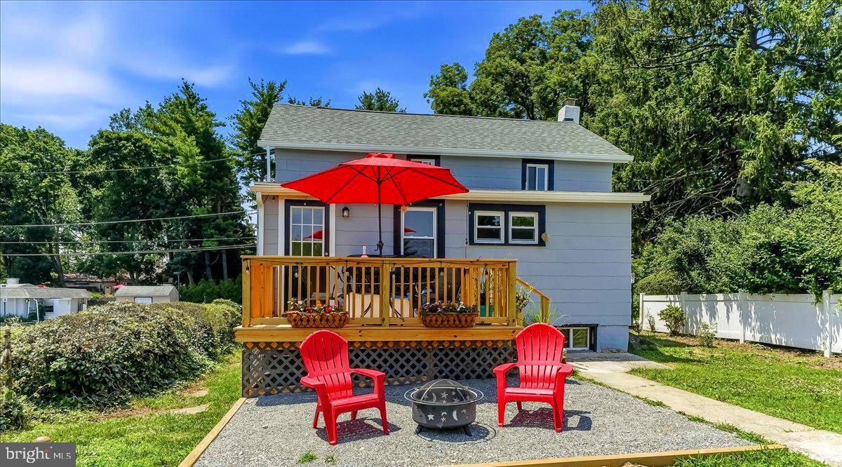 1007 Livingston Road Phoenixville, PA 19460 - Photo 2 of 30