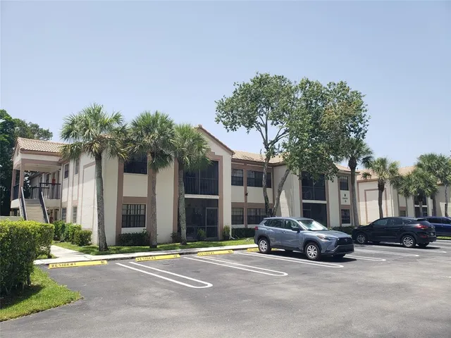 $2,100 | 12252 Royal Palm Boulevard, Unit B 3, Coral Springs, FL 33065