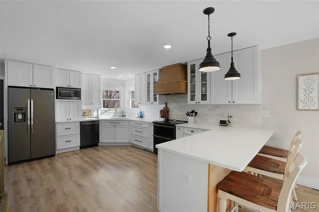 $560,000 | 15794 State Hwy M, Wright City, MO 63390