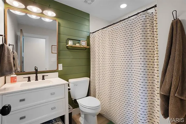 $560,000 | 15794 State Hwy M, Wright City, MO 63390