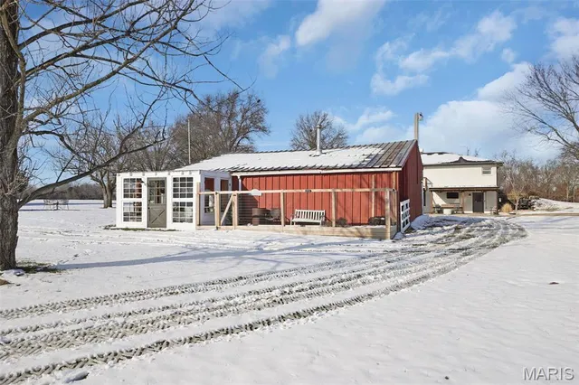 $560,000 | 15794 State Hwy M, Wright City, MO 63390