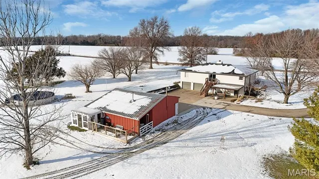 $560,000 | 15794 State Hwy M, Wright City, MO 63390