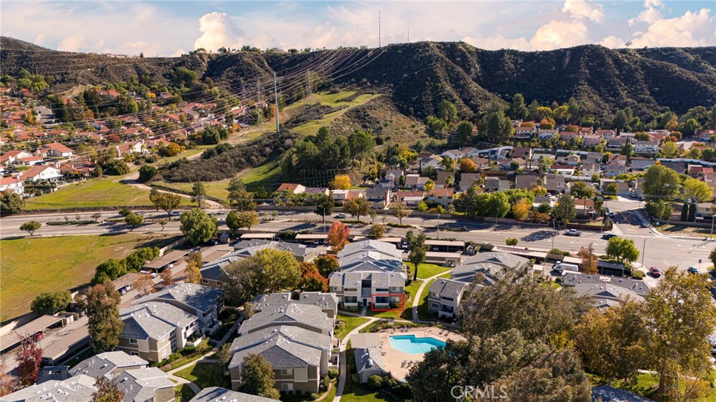 27614 Susan Beth Way, Unit F Saugus, CA 91350 - Photo 18 of 20