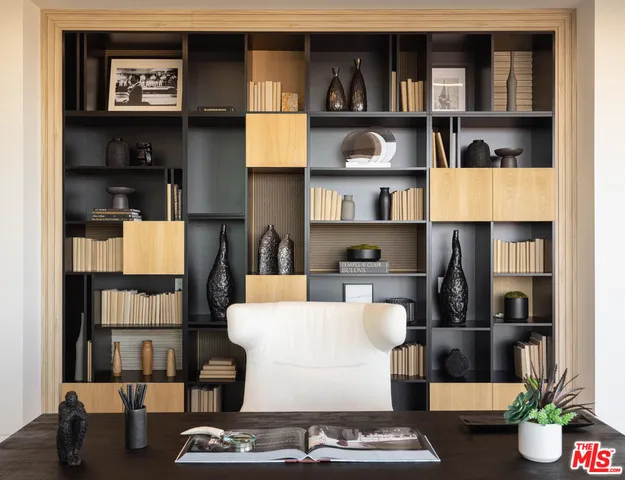 $27,800,000 | 23917 Malibu Road, Malibu, CA 90265