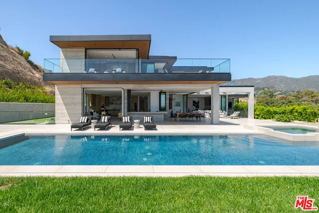 $27,800,000 | 23917 Malibu Road, Malibu, CA 90265