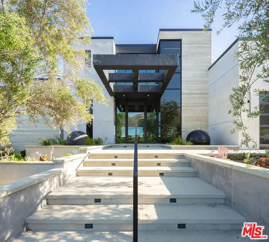 $27,800,000 | 23917 Malibu Road, Malibu, CA 90265
