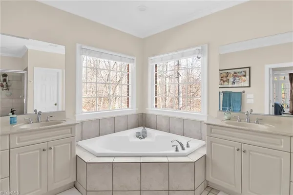 $725,000 | 6706 Buckley Drive, Summerfield, NC 27358