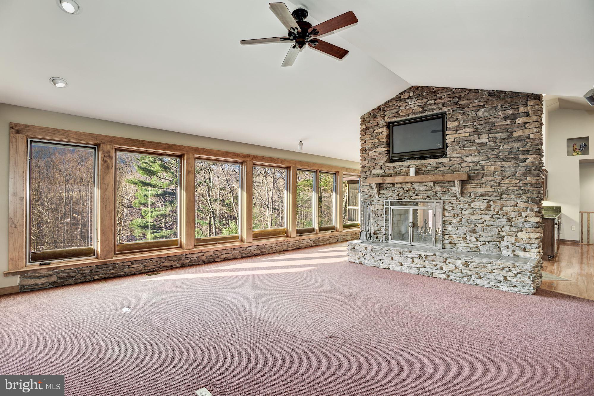 270 Morgan Road Cross Junction, VA 22625 - Photo 3 of 63