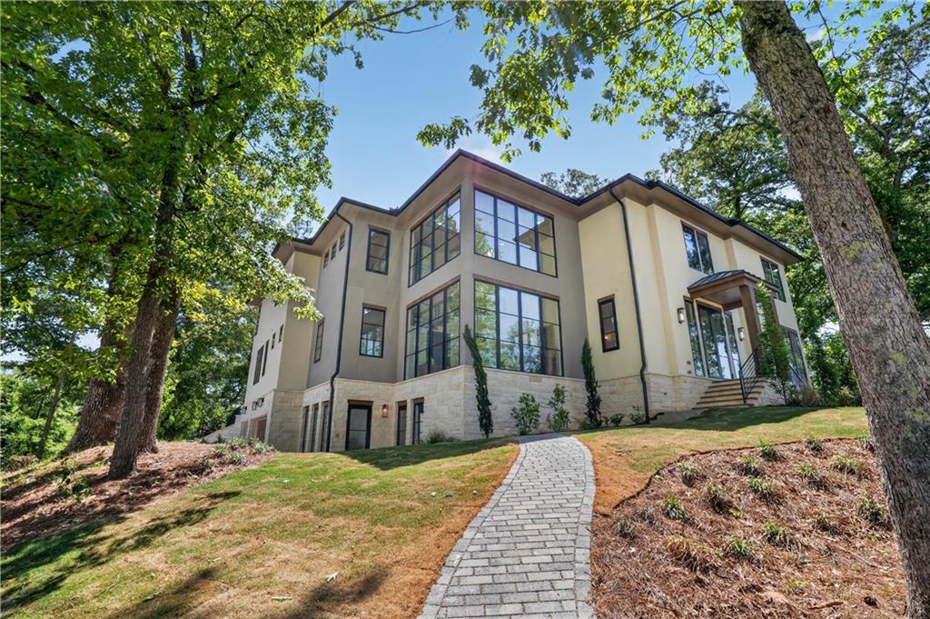 174 Devore Road Alpharetta, GA 30009 - Photo 2 of 80