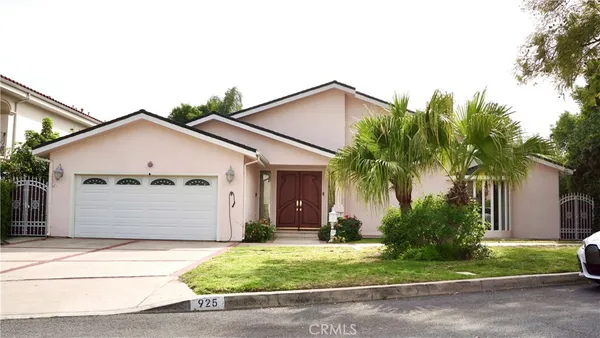 $8,650 | 925 Sherlock Drive, Burbank, CA 91501