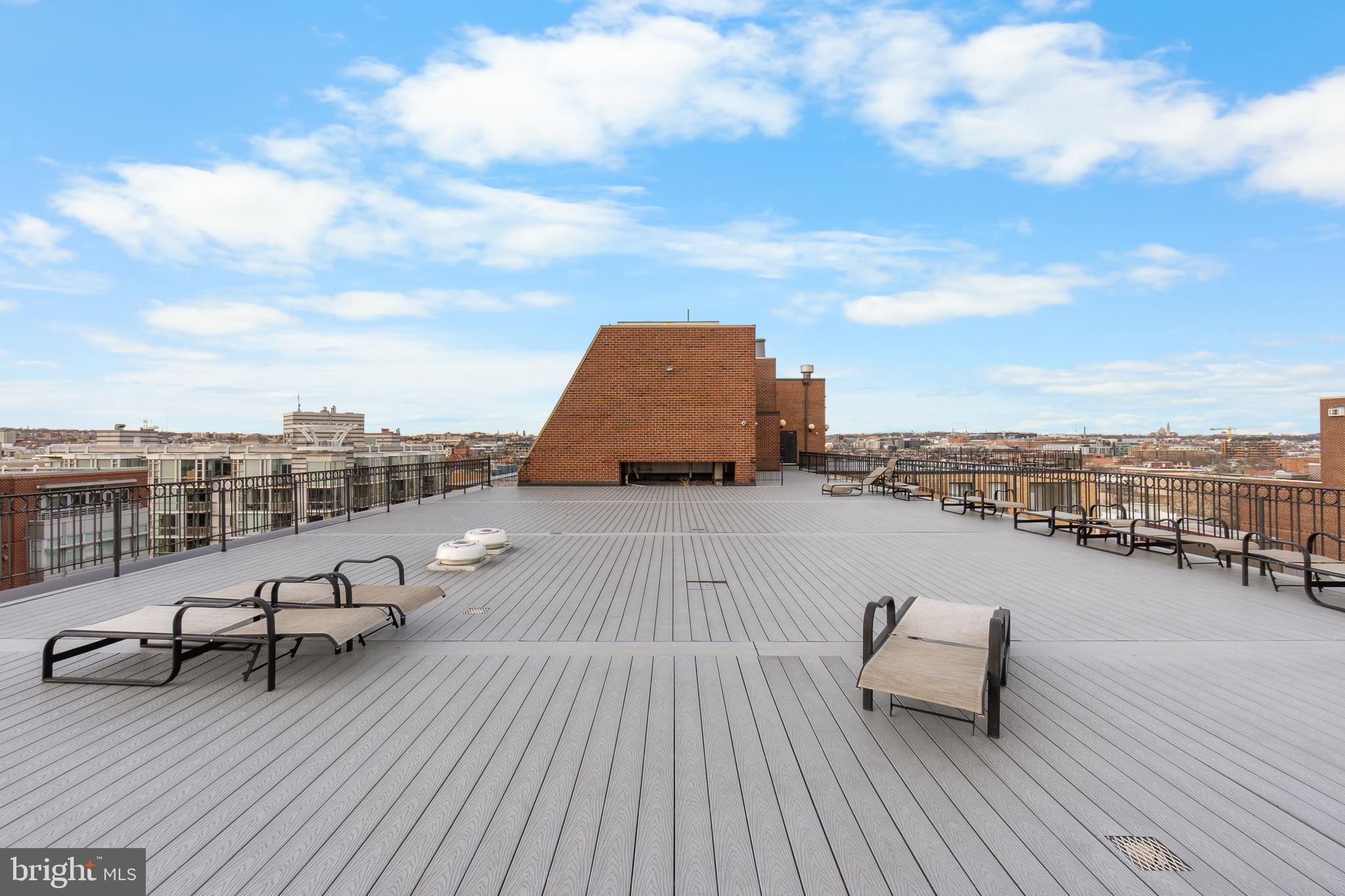 1245 13th Street Northwest, Unit 314 Washington, DC 20005 - Photo 17 of 20 Observation Deck