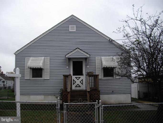 7610 Maple Road Dundalk, MD 21222 - Photo 1 of 10 Exterior (Main)