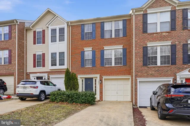 $2,850 | 12831 Silvia Loop, Woodbridge, VA 22192