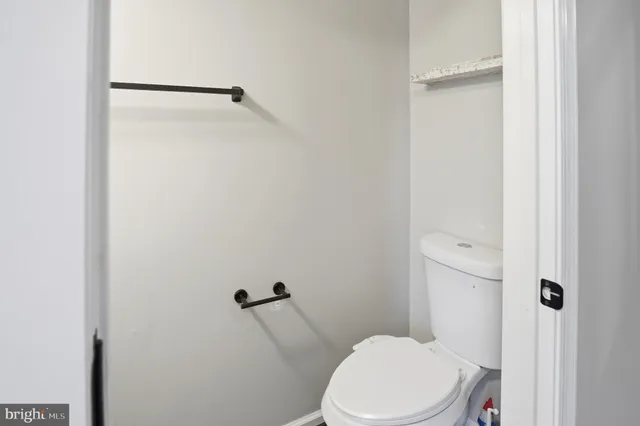 $2,850 | 12831 Silvia Loop, Woodbridge, VA 22192