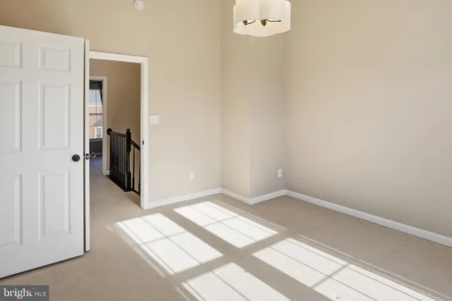 $2,850 | 12831 Silvia Loop, Woodbridge, VA 22192