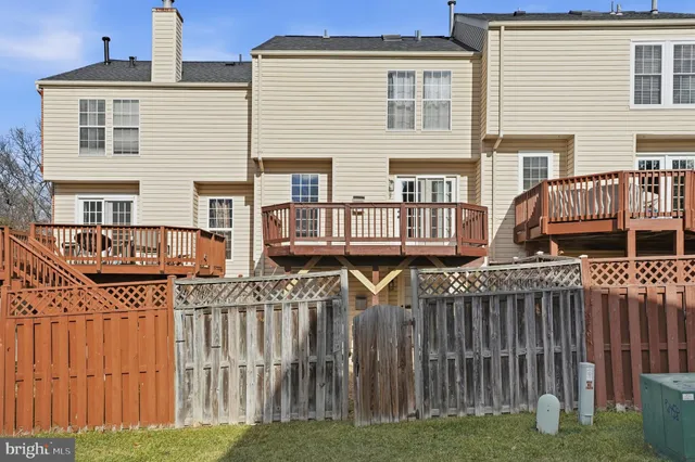 $2,850 | 12831 Silvia Loop, Woodbridge, VA 22192