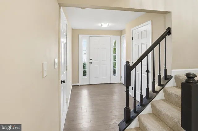 $2,850 | 12831 Silvia Loop, Woodbridge, VA 22192