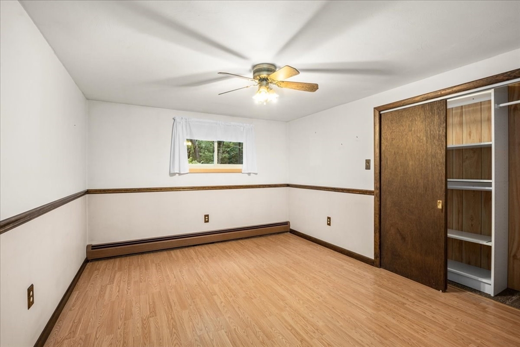 31 Stone School Road Sutton, MA 01590 - Photo 23 of 37