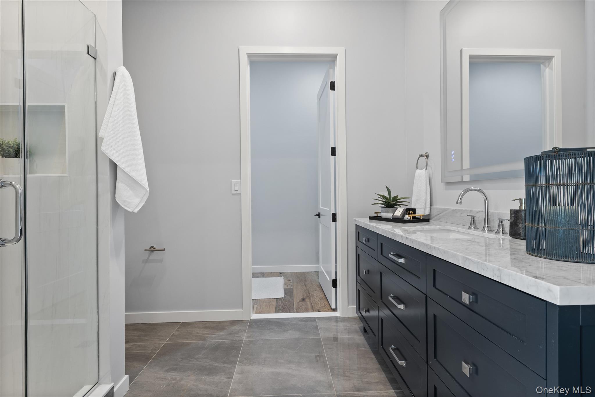 41 Mead Road Armonk, NY 10504 - Photo 20 of 40 Second Primary Bathroom