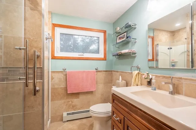 $599,999 | 97 Parkton Avenue, Worcester, MA 01605