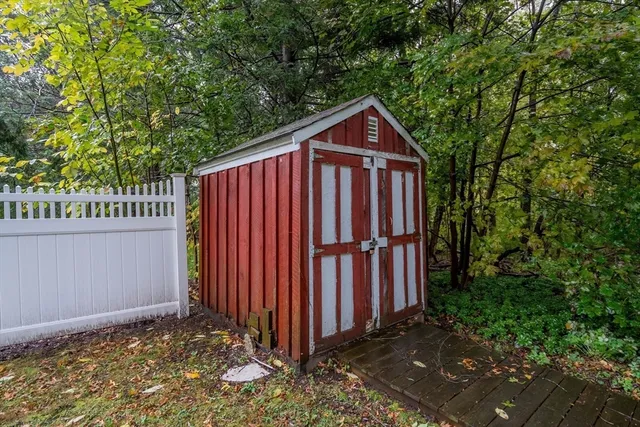 $599,999 | 97 Parkton Avenue, Worcester, MA 01605