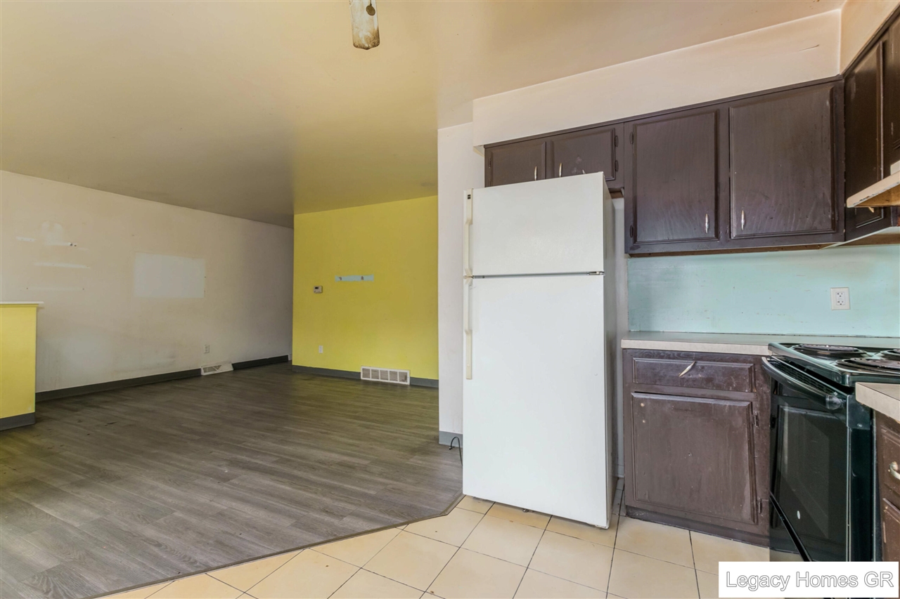 5890 Ridgebrook Drive, Unit 5892 Grand Rapids, MI 49508 - Photo 26 of 38