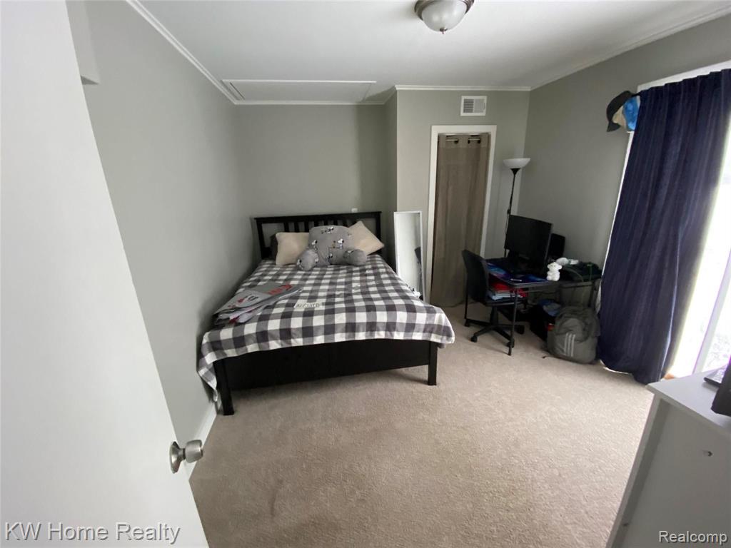 25422 Farmbrook Road Southfield, MI 48034 - Photo 14 of 29