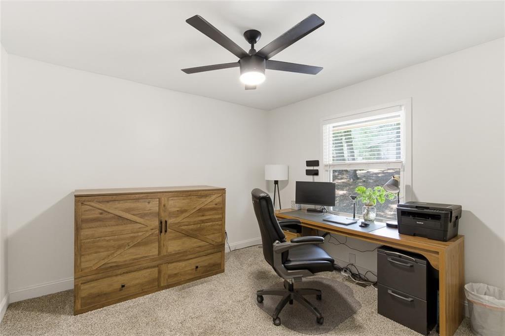 3180 Rehoboth Drive Decatur, GA 30033 - Photo 28 of 36 a workspace with a window