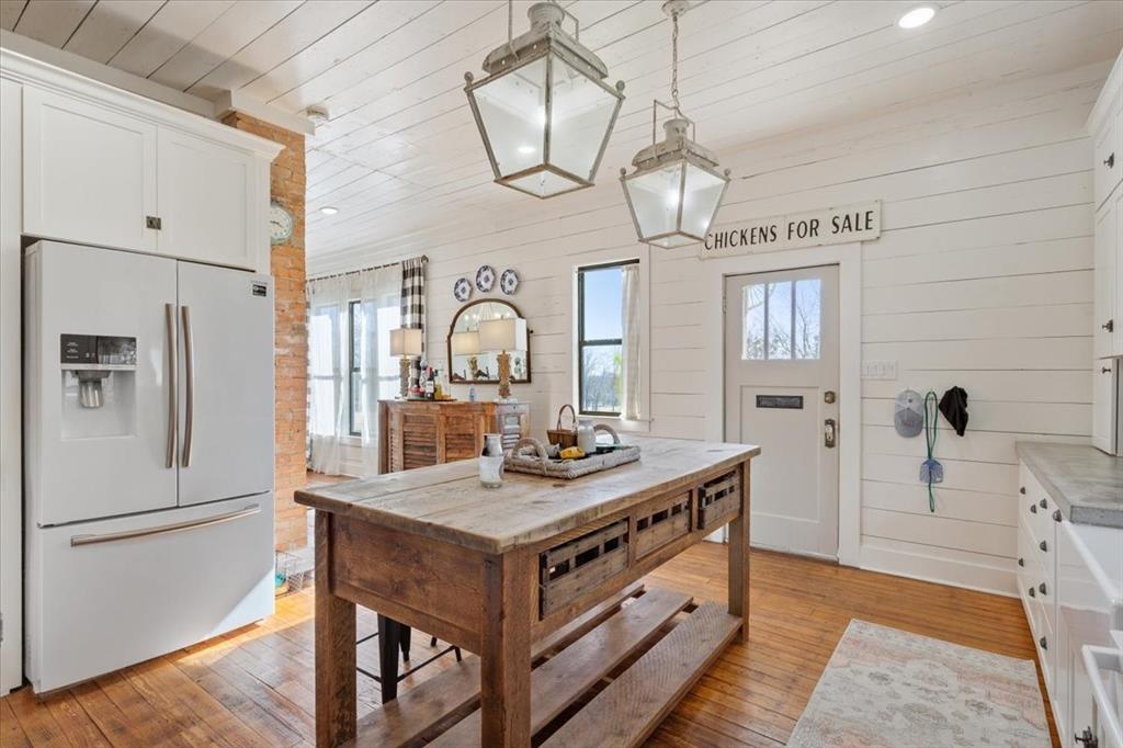 1591 Highway 144 Meridian, TX 76665 - Photo 14 of 40