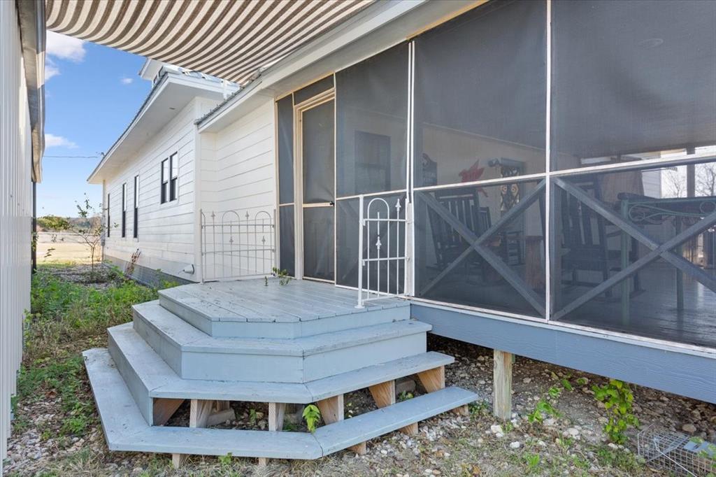 1591 Highway 144 Meridian, TX 76665 - Photo 33 of 40