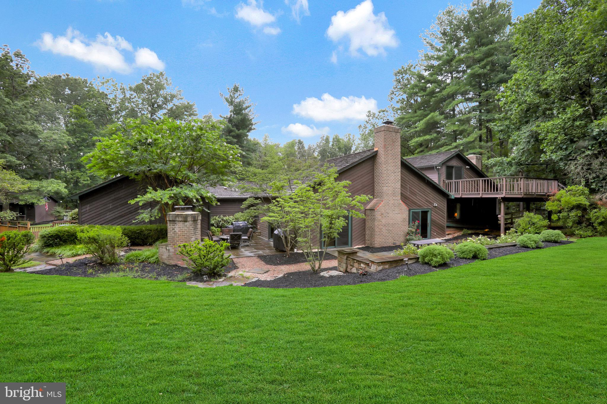 43351 Spinks Ferry Road Leesburg, VA 20176 - Photo 11 of 48 Gallery Image 11