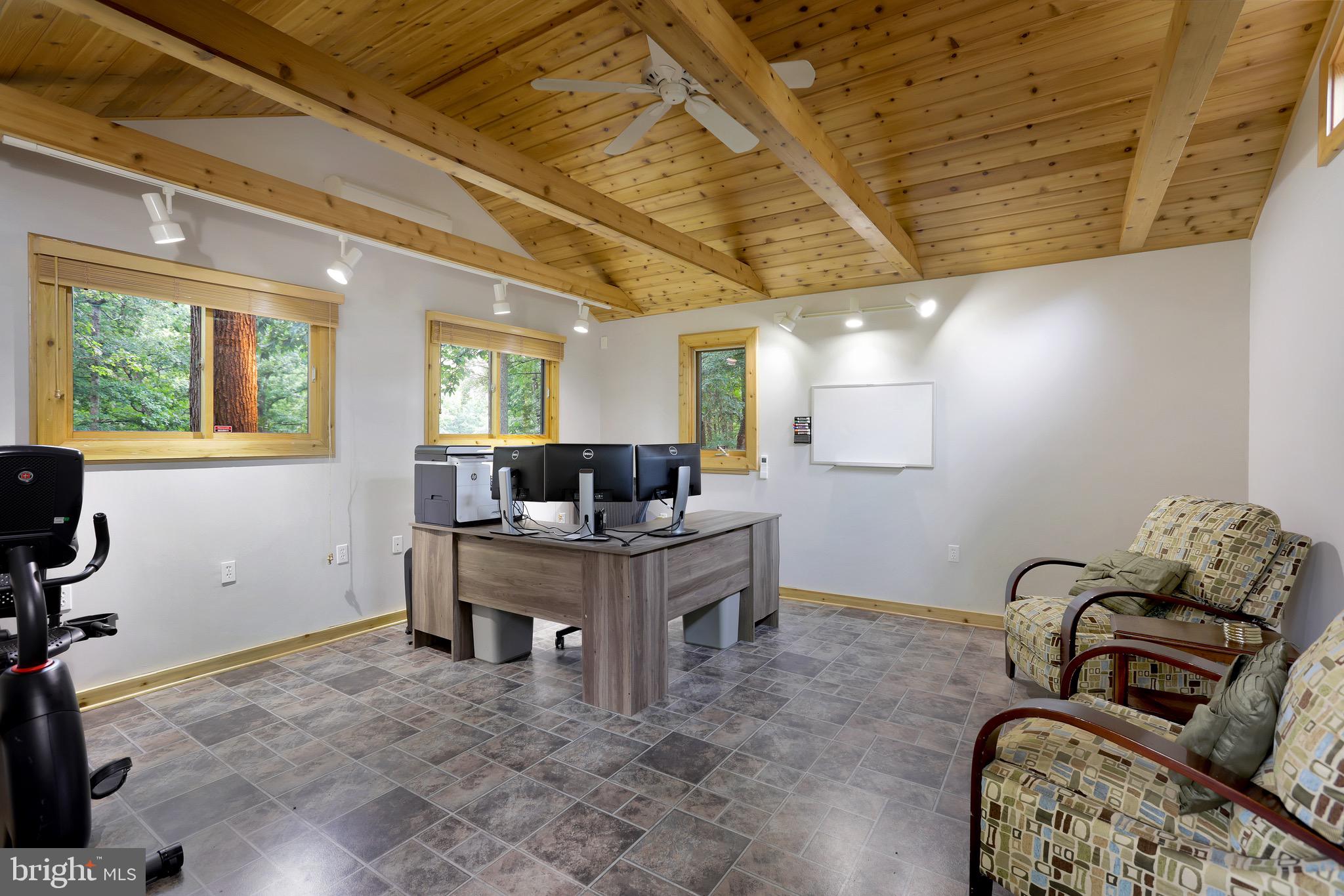 43351 Spinks Ferry Road Leesburg, VA 20176 - Photo 36 of 48 Can be separate office or homeschool room