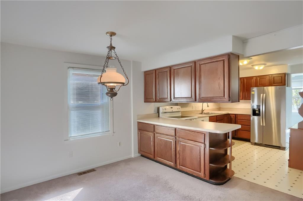 3374 Evergreen Road Pittsburgh, PA 15237 - Photo 11 of 25 Gallery Image 11