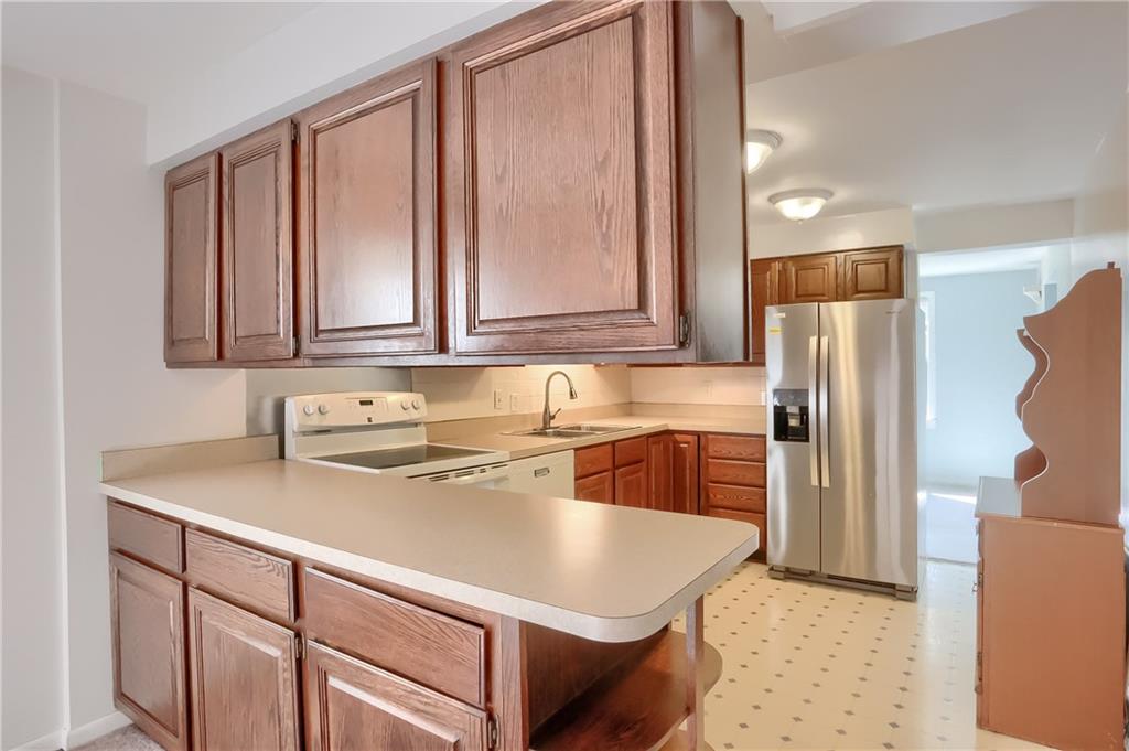 3374 Evergreen Road Pittsburgh, PA 15237 - Photo 12 of 25 Gallery Image 12