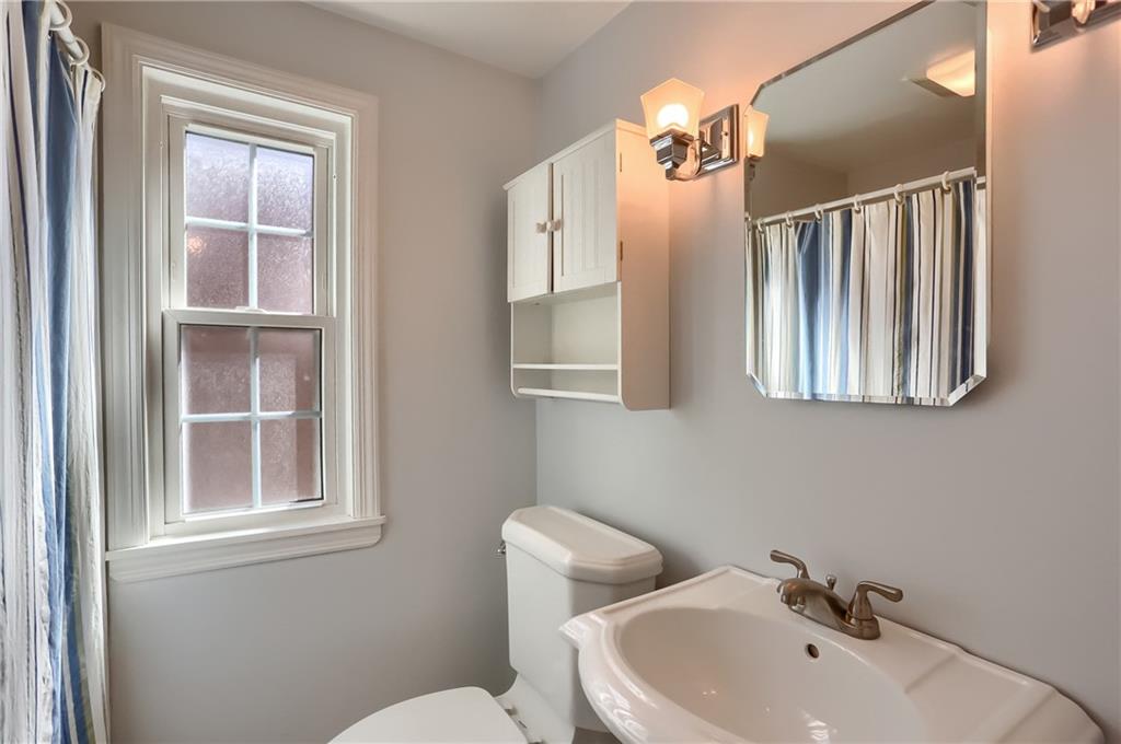 3374 Evergreen Road Pittsburgh, PA 15237 - Photo 21 of 25 Gallery Image 21