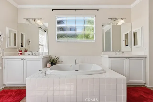 $4,700 | 30321 June Rose Court, Castaic, CA 91384