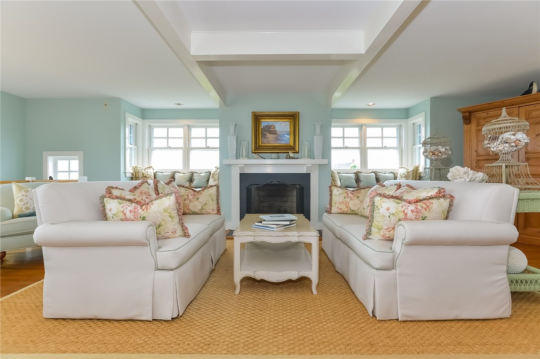 1357 Snake Hole Road Block Island, RI 02807 - Photo 11 of 40