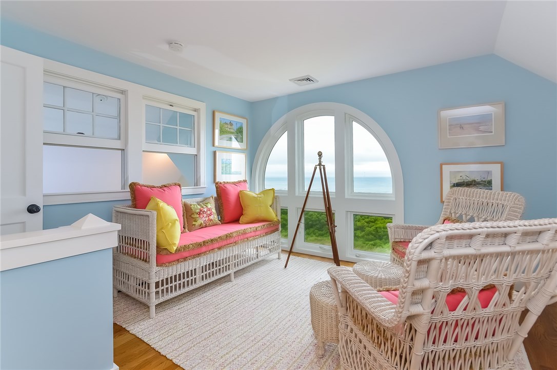 1357 Snake Hole Road Block Island, RI 02807 - Photo 27 of 40