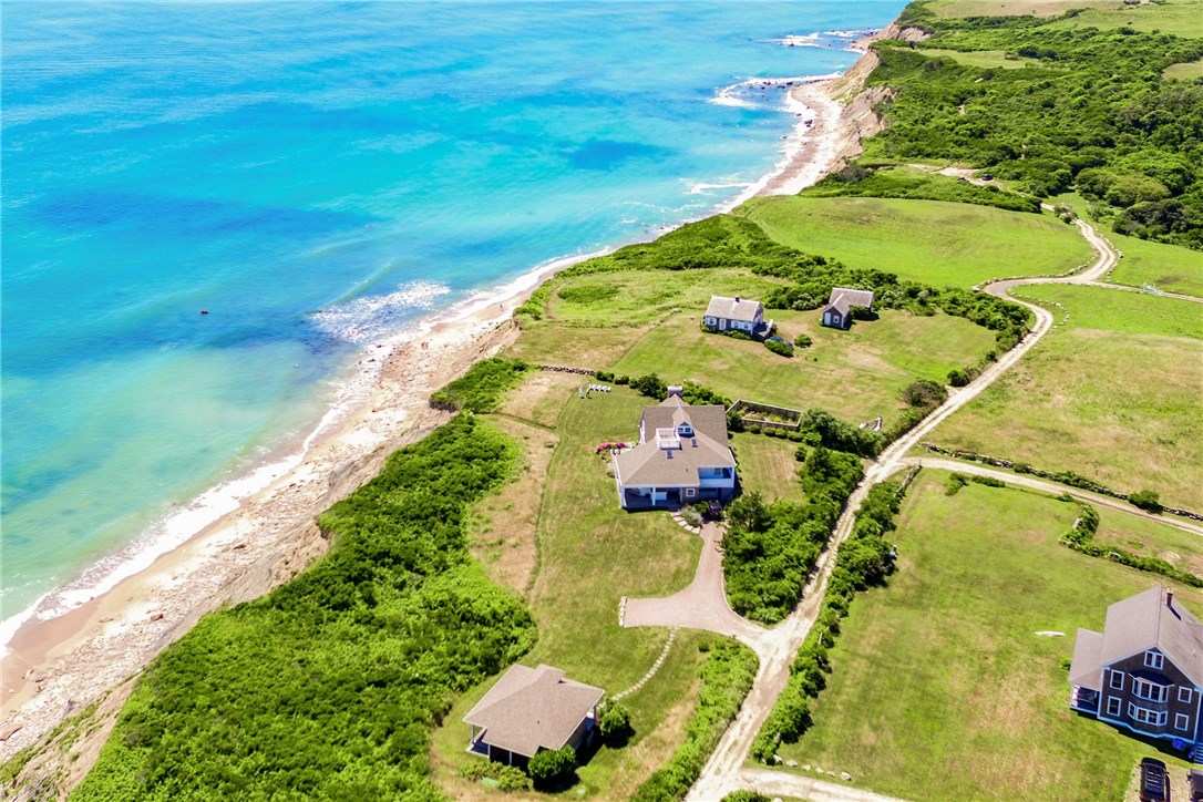 1357 Snake Hole Road Block Island, RI 02807 - Photo 5 of 40