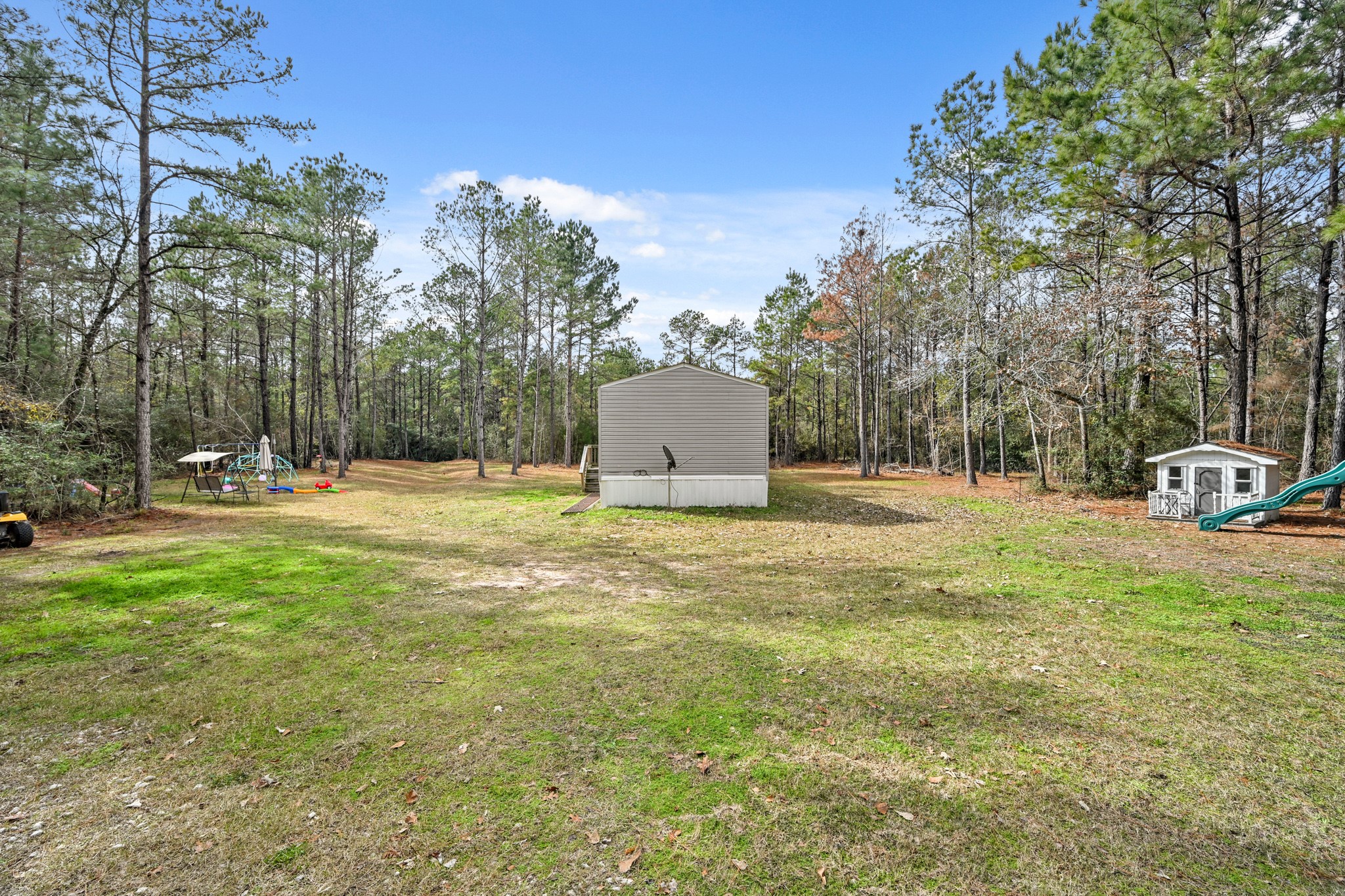 6026 Carter Road Waller, TX 77484 - Photo 31 of 34 a fire hydrant in the middle of a field