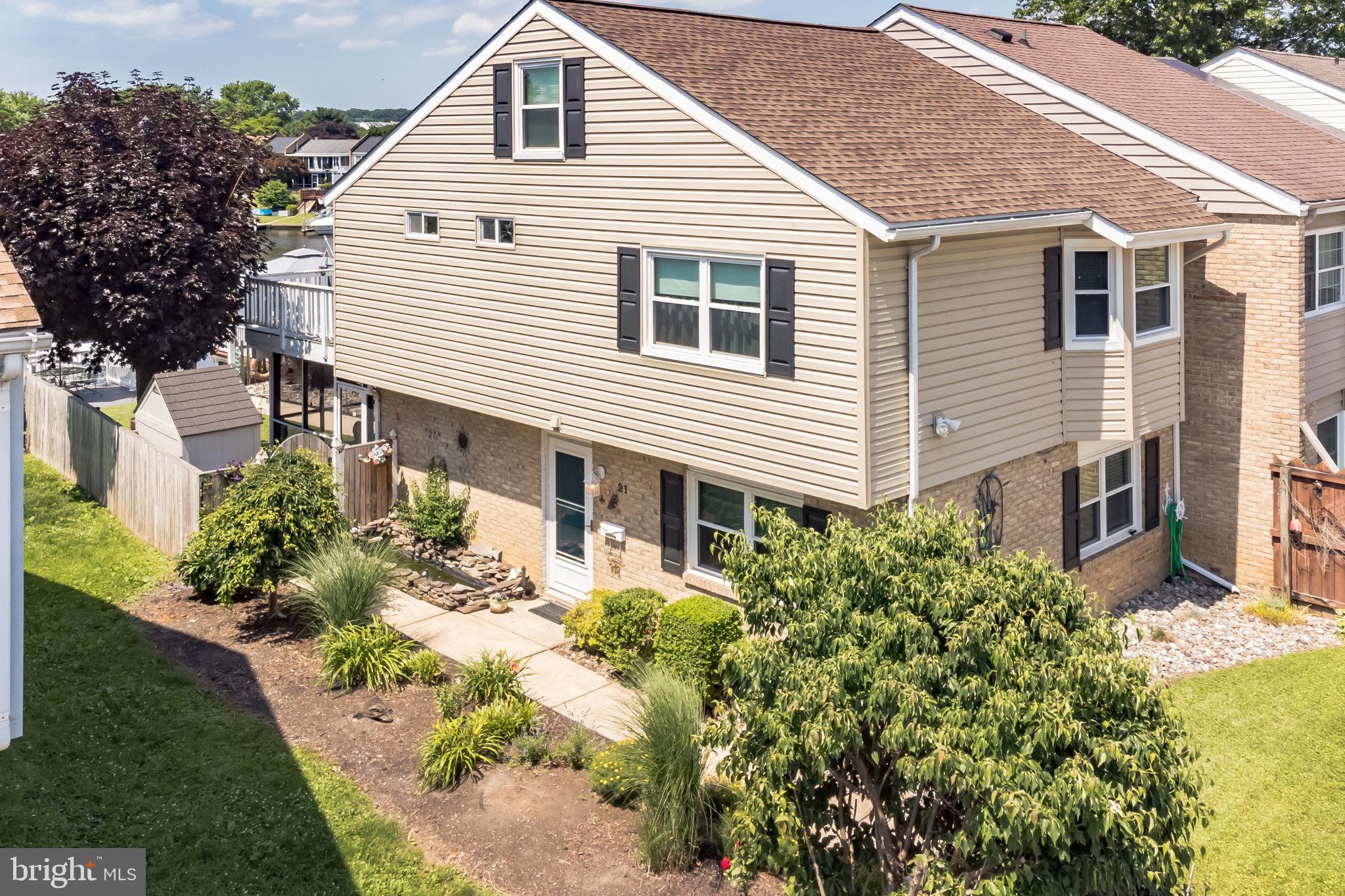 21 Neptune Drive Joppa, MD 21085 - Photo 3 of 42