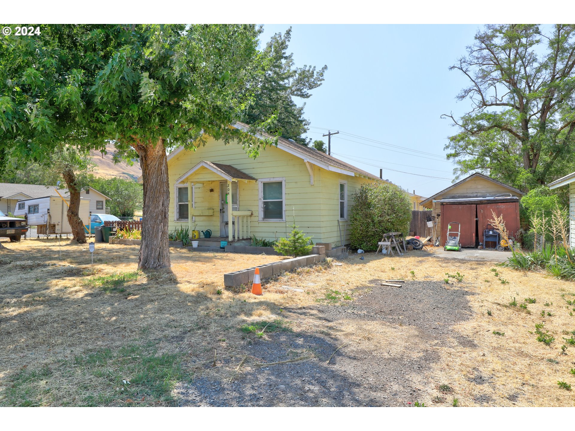 204 Wallace Street Rufus, OR 97050 - Photo 3 of 16 Gallery Image 3